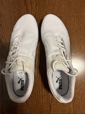 Puma -Vintage Y2K Women’s Future Cat Sneakers in White